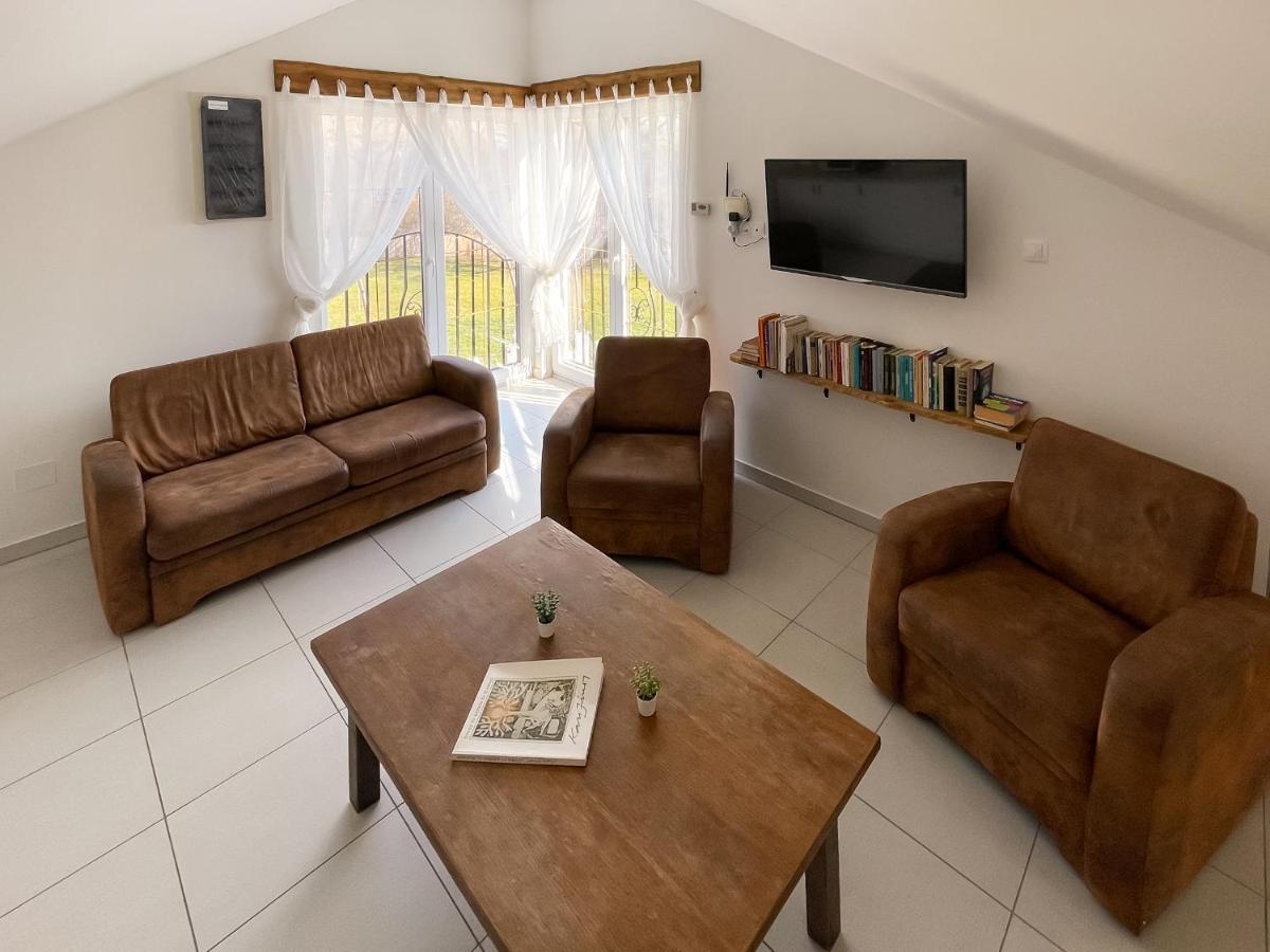 Tanyacsarda Panzio Bed & Breakfast Baja Exterior photo